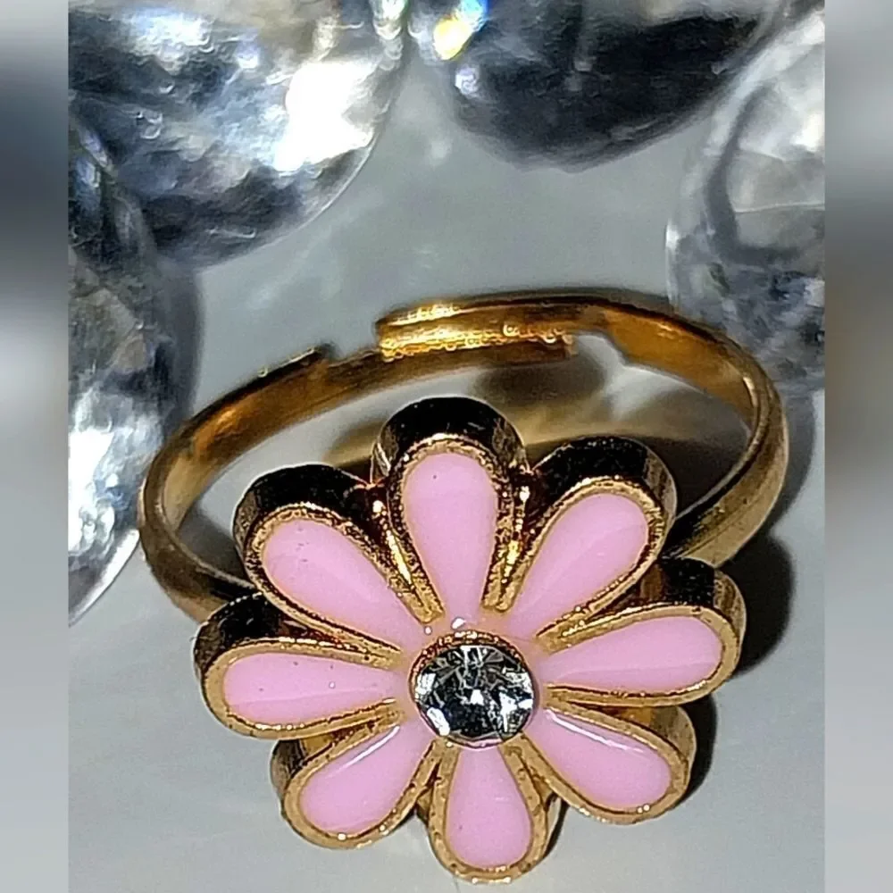 Super cute girls jeweled adjustable ring